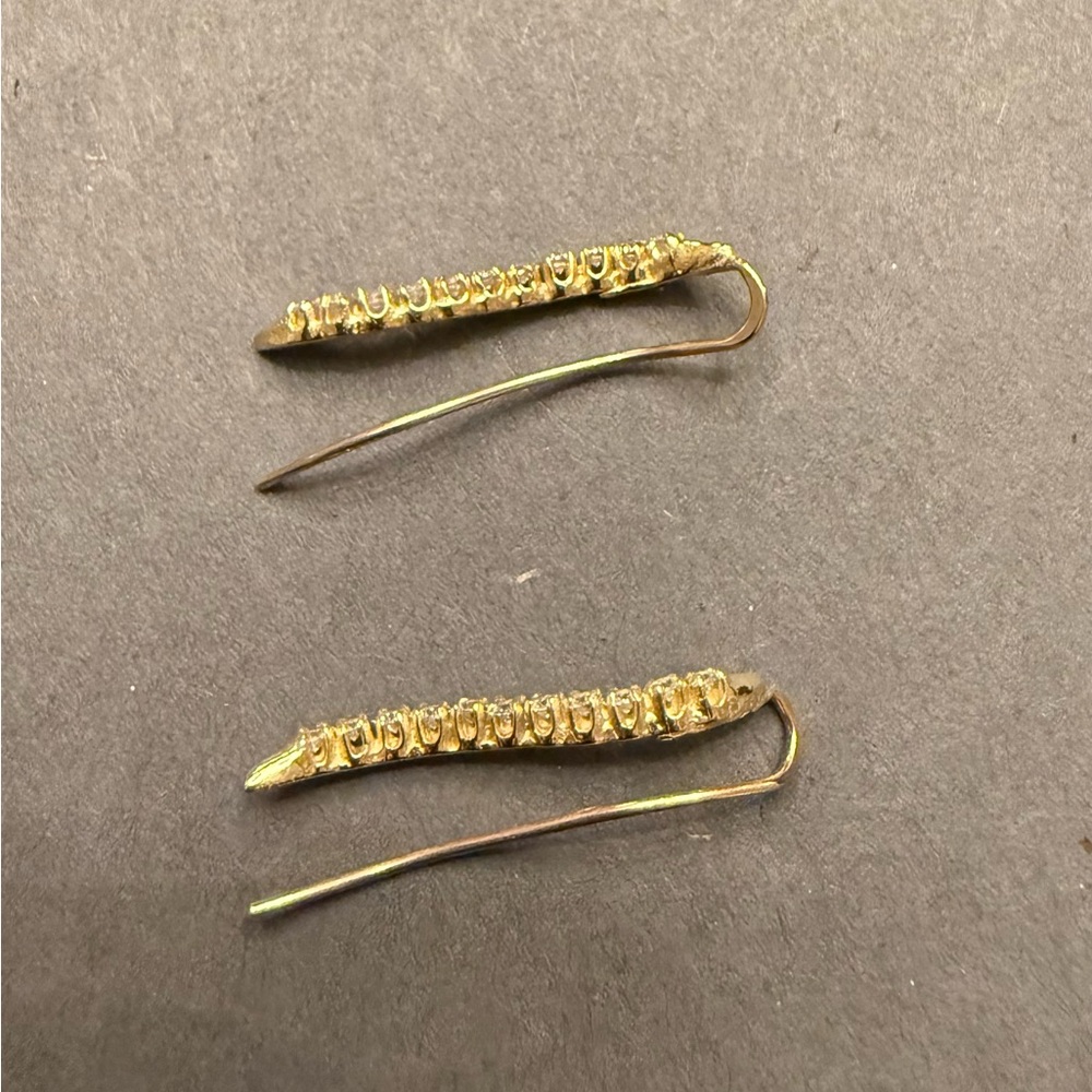 Stunning 14K Yellow Gold Diamond? Curved Bar Earrings/ Ear Crawlers, Estate, EUC - Picture 4 of 7